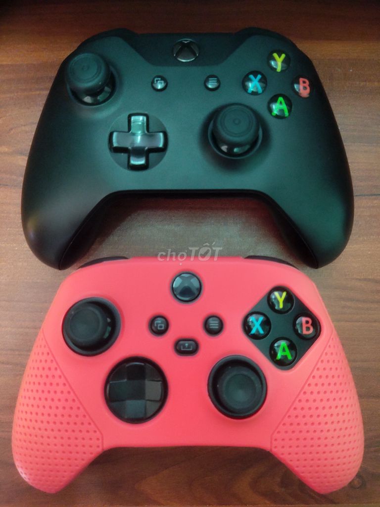 Tay cầm chơi game Microsoft Xbox One Đen Mới. Mua bán Thiết bị chơi game tại Quận Tây Hồ Hà Nội được đăng bởi kokami hình 1