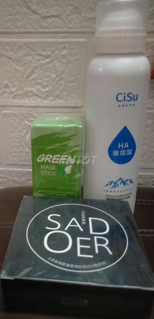 xịt khoáng, mặt nạ trà xanh, phấn trang điểm. Mua bán Phụ kiện thời trang khác tại Thành phố Tân An Long An được đăng bởi Mei Mei hình 1