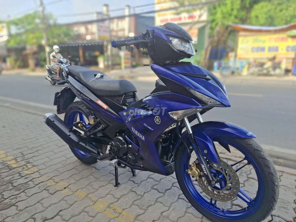 Yamaha Exciter 150 2018 сине-черный механическая коробка