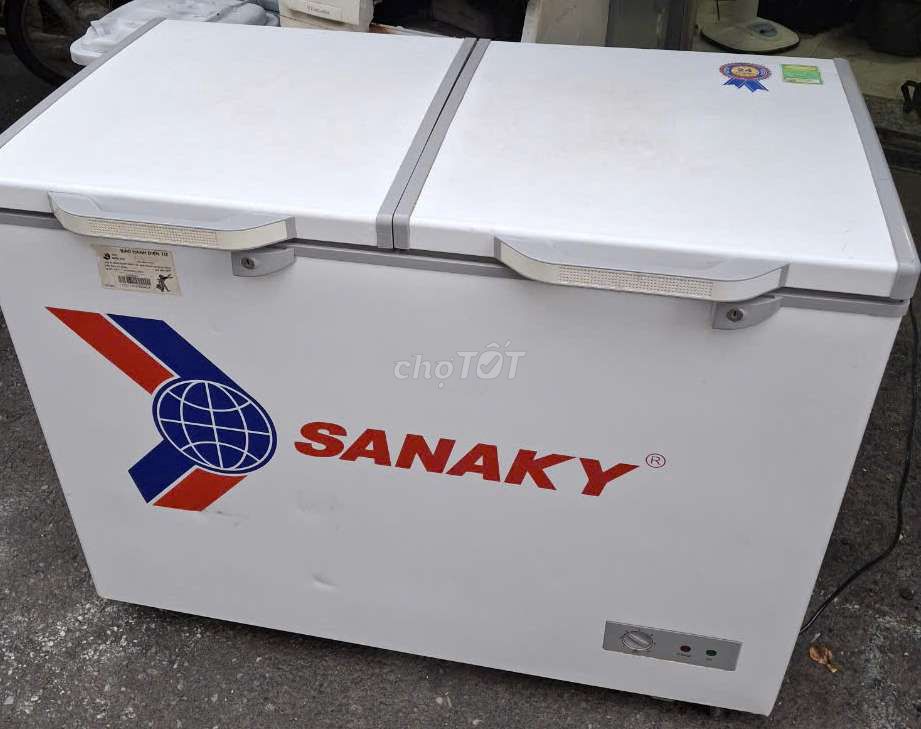 Tủ đông 230 lít sanaky đông suốt