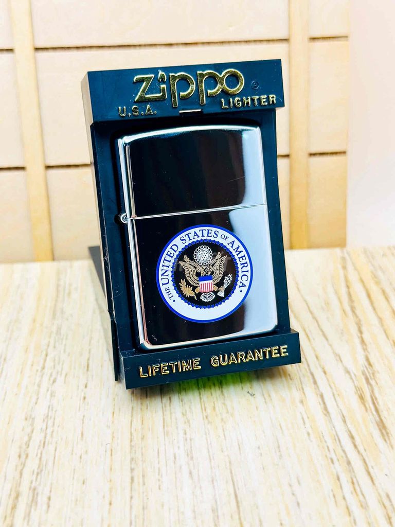 Zippo 1995 ( XI la mã) New Full box sản xuất Mỹ