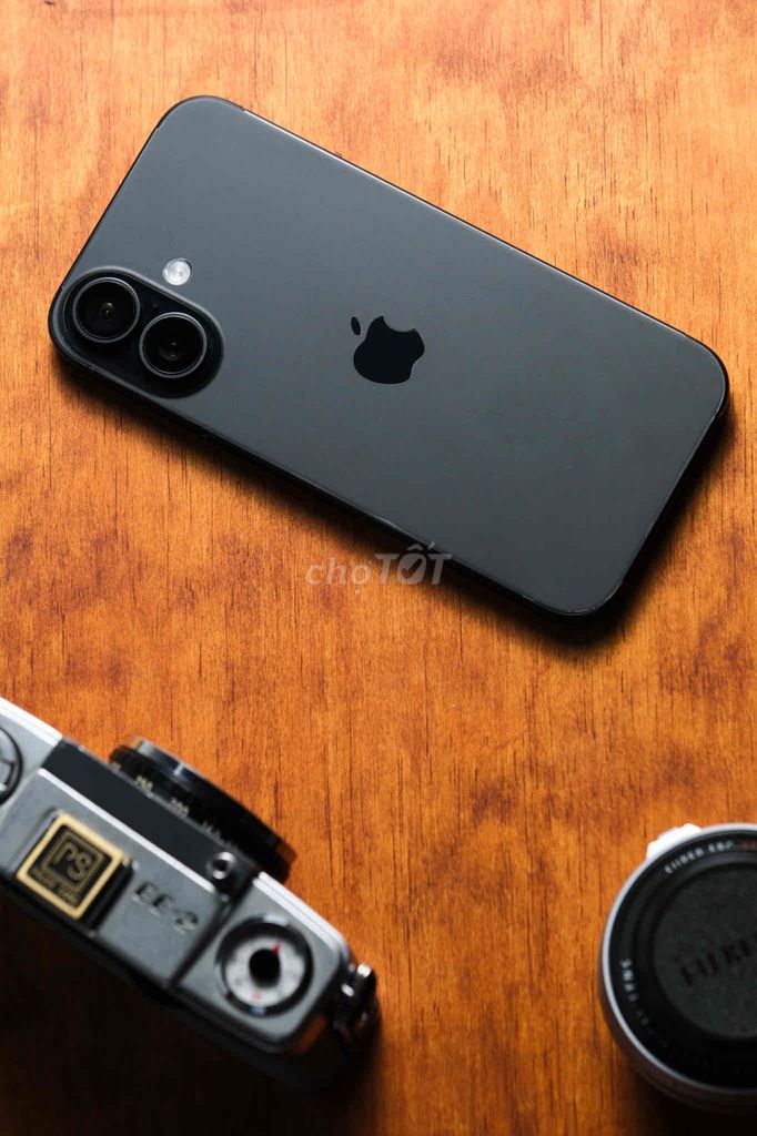 📸[BAN-TRAODOI-SHIPCOD]📸iP 16 128GB LOCK, Ổ EID sẵn. Mua bán Điện thoại tại Thành phố Rạch Giá Kiên Giang được đăng bởi Phước Sang hình 1