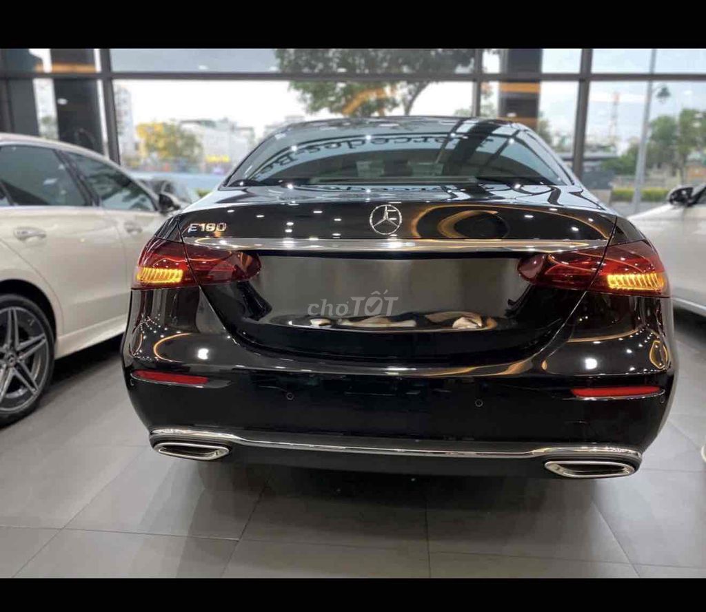 Mercedes Benz E Class 2021 E180 - 60000 km. Mua bán Ô tô tại Quận 11 Tp Hồ Chí Minh được đăng bởi Nguyễn Ngọc ân hình 4