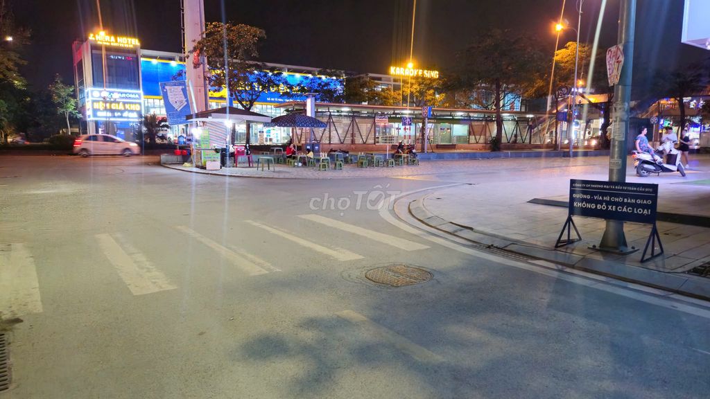 Mình chính chủ cần bán căn nhà ở Phố lụa, vạn phúc, hà đông, hà nội