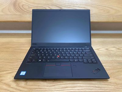 ThinkPad X1 Carbon Gen7