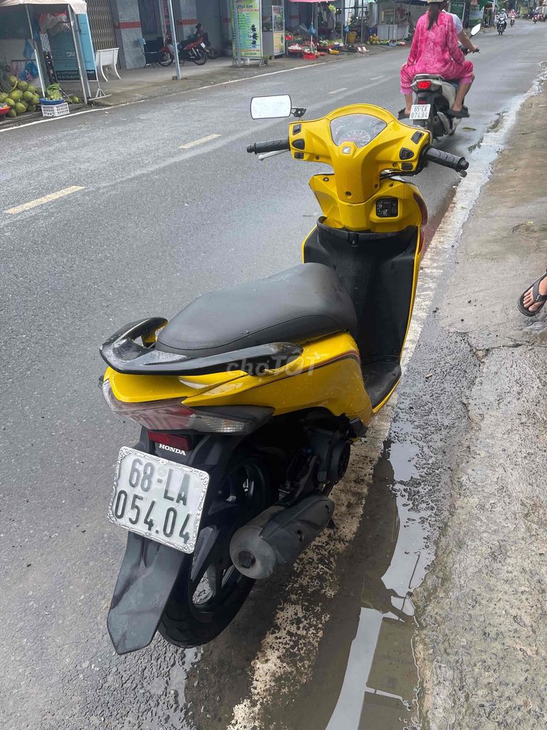 Honda Vision 2016 ngây chủ biển 68 máy êm ru fun c. Mua bán Xe máy tại Quận Cái Răng Cần Thơ được đăng bởi Cầm Đồ Minh Tấn hình 4
