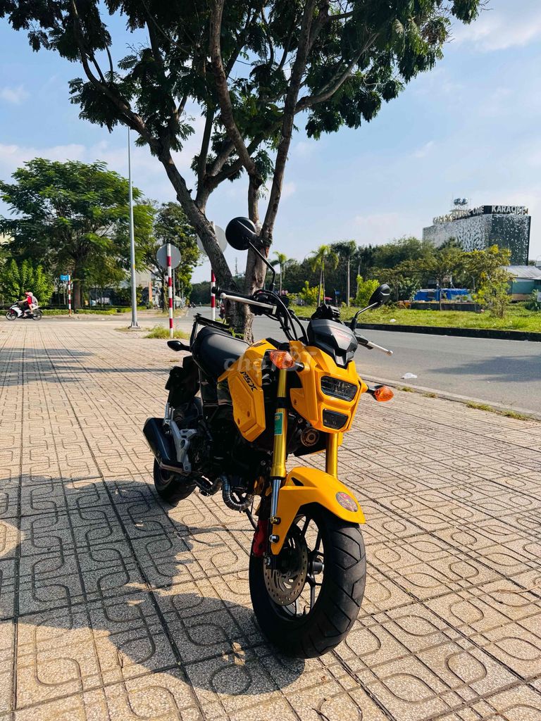 Honda MSX125 2020 Vàng 6000 km. Mua bán Xe máy tại Thành phố Thủ Đức Tp Hồ Chí Minh được đăng bởi Nguyễn Nhật hình 3