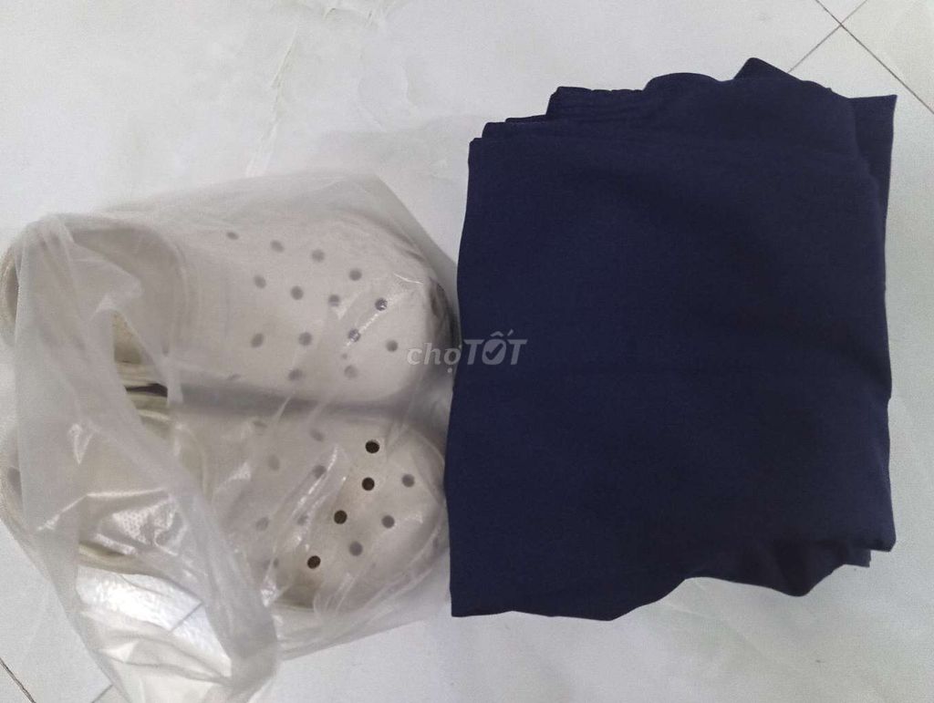 Quần tây trẻ em xanh đen 25kg. Mua bán Mẹ và bé tại Quận Hải Châu Đà Nẵng được đăng bởi Bắp hình 1
