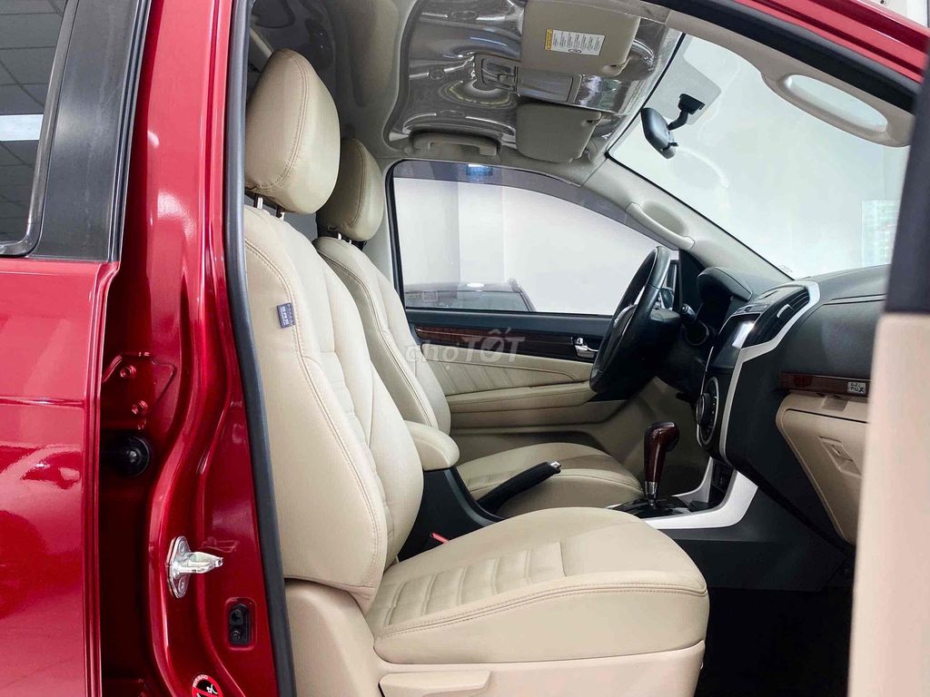 Isuzu Mu X 2019 3.0L 4x4 AT - 600000 km. Mua bán Ô tô tại Thành phố Thủ Đức Tp Hồ Chí Minh được đăng bởi Auto Saigon Xe Qua Sử Dụng hình 4