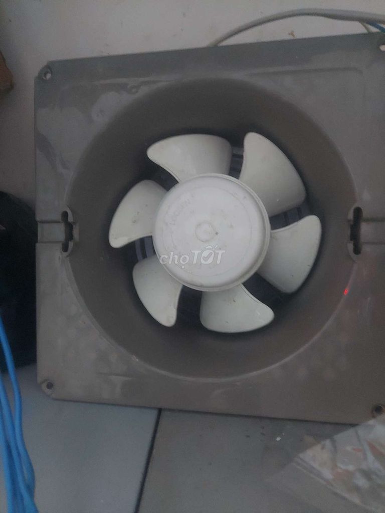 Quạt hút âm trần Senko HT150 Trắng, Xám. Mua bán Quạt tại Quận 1 Tp Hồ Chí Minh được đăng bởi Hải Dương hình 1