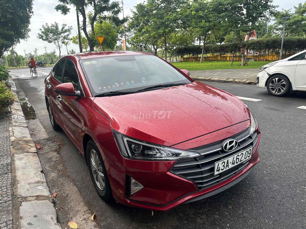 Hyundai Elantra 2019 1.6MT - 37000 km. Mua bán Ô tô tại Quận Cẩm Lệ Đà Nẵng được đăng bởi vinh hình 2