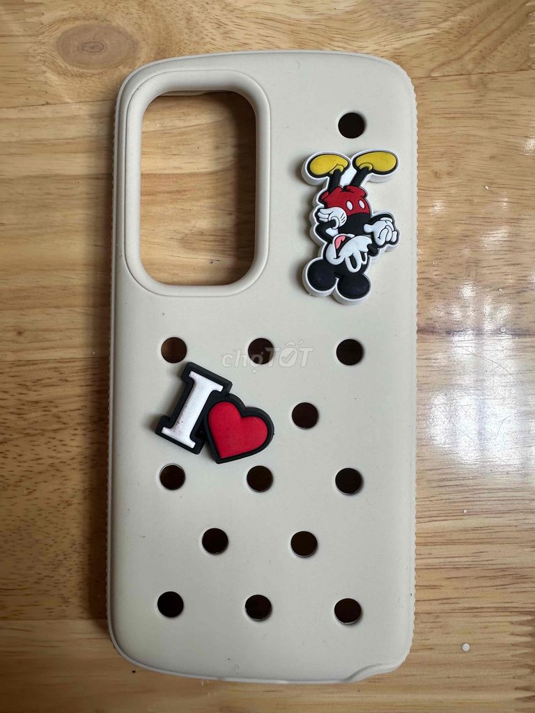 Ốp lưng Crocs Samsung Galaxy S25 ultra trắng kem. Mua bán Phụ kiện (Màn hình, Chuột...) tại Quận Gò Vấp Tp Hồ Chí Minh được đăng bởi Hoang hình 1