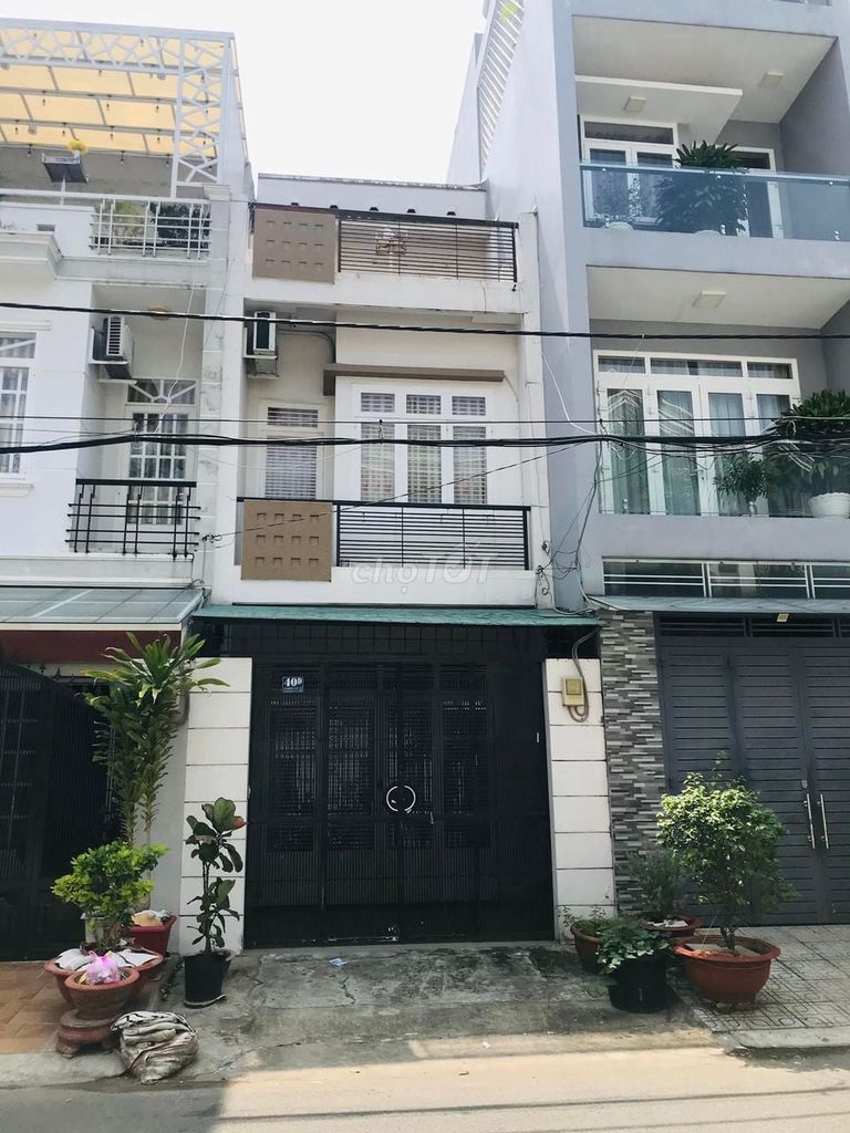 Nhà  Nguyên Căn MT Đường Số 14 Khu Tên Lửa, 4 x 14, 3phong, 2 tolet