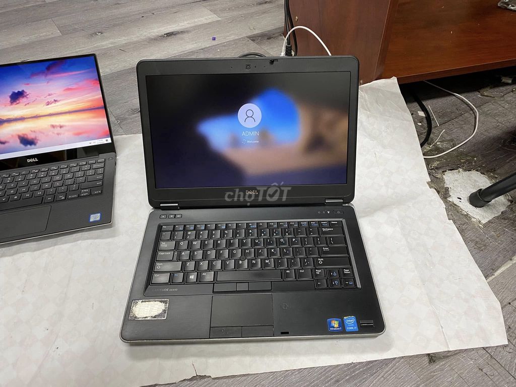 Dell latitude E6440..i7-4610m.ram 8g..ssd 256g-hd+