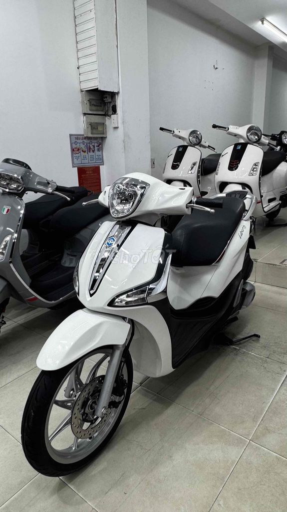Libety 2020 chính chủ mua mới xe zin nguyên bản. Mua bán Xe máy tại Quận Phú Nhuận Tp Hồ Chí Minh được đăng bởi VESPA  PIAGGIO BẢO HƯNG Vespa cũ trả góp  hình 2