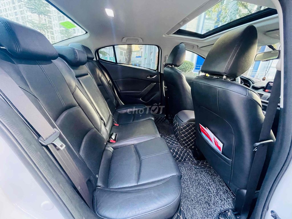 Mazda3 2018 bản cao cấp 2.0AT, 1 chủ từ đầu. Mua bán Ô tô tại Quận Bắc Từ Liêm Hà Nội được đăng bởi Đỗ Tiến Dũng hình 8