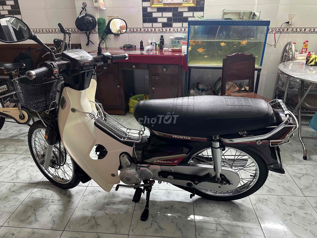 Dream II Thái Zin, có sơn lai dàn áo, odo 19.000km. Mua bán Xe máy tại Thị xã Gò Công Tiền Giang được đăng bởi Thanh Tùng hình 7