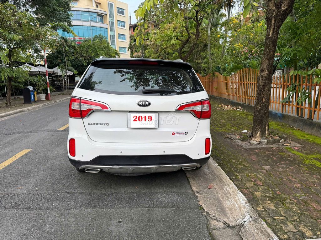 Kia Sorento 2019 2.4 GAT Deluxe - 82000 km. Mua bán Ô tô tại Huyện Củ Chi Tp Hồ Chí Minh được đăng bởi Huỳnh Duy hình 6