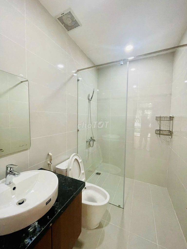 Дом в компаунде Verosa Khang Dien - 6x17м, 4 этажа, 5 комнат