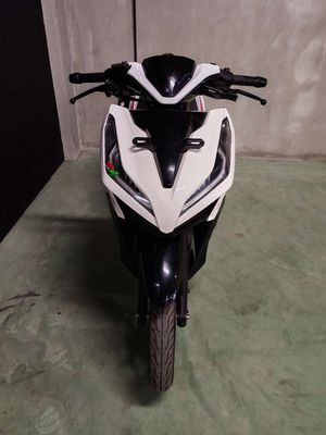 Honda Vario 125 2018 Trắng đen. Mua bán Xe máy tại Quận Cầu Giấy Hà Nội được đăng bởi phạm hưng
