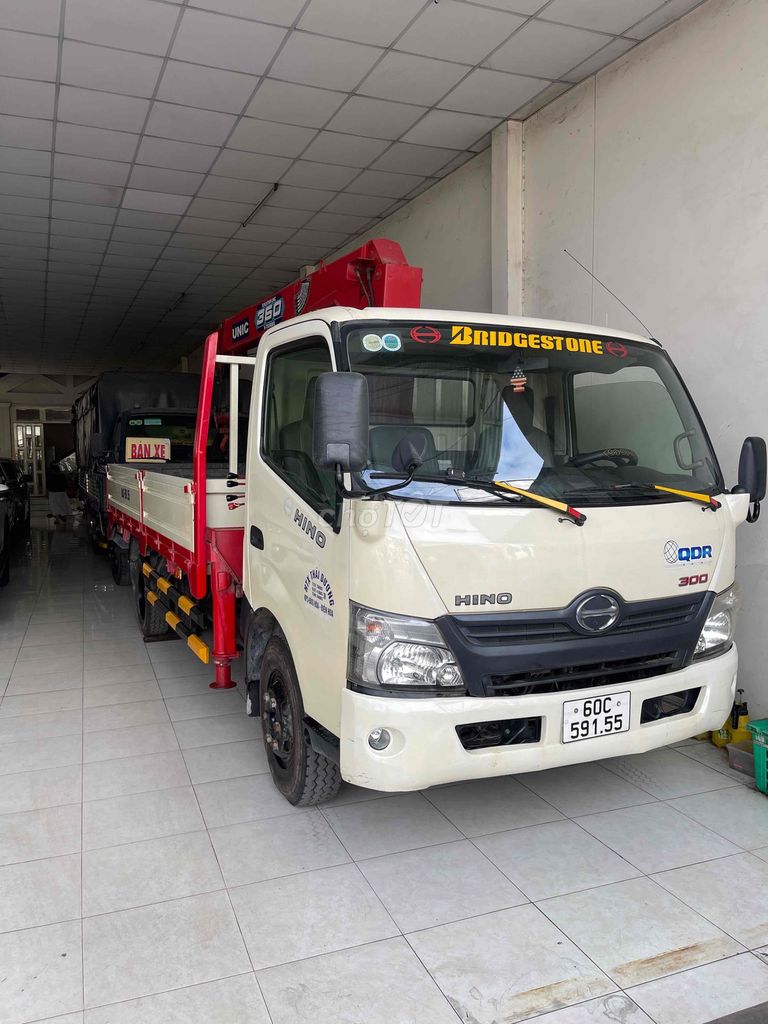 Tải Cẩu Hino 300 đời 2014 tải 3T490