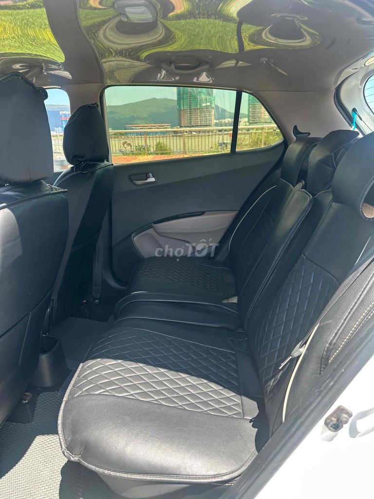 Hyundai Grand i10 2015 1.0 AT - 77000 km. Mua bán Ô tô tại Quận Hải Châu Đà Nẵng được đăng bởi Hoàng Vũ hình 12