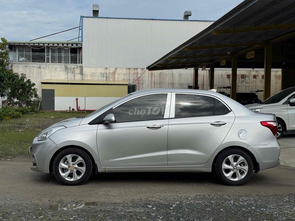 Hyundai Grand i10 2020 Sedan 1.2 AT - 54000 km. Mua bán Ô tô tại Quận Cái Răng Cần Thơ được đăng bởi Chuyên Mua Bán Ô Tô Qua Sử Dụng Carpla Cần Thơ hình 7