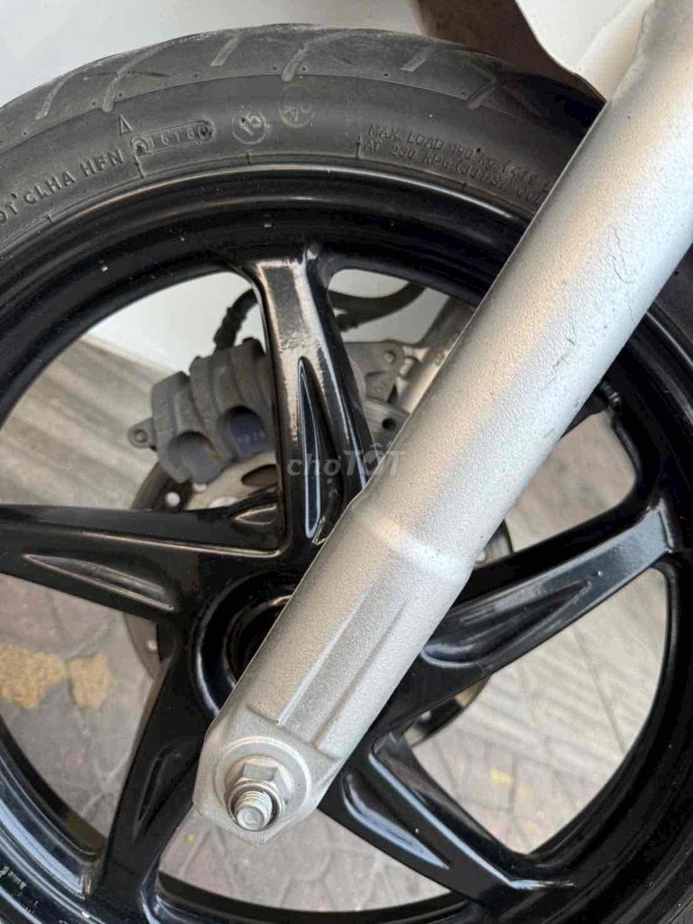 sh 2018 up vỏ nhập cực đẹp 2v km. Mua bán Xe máy tại Quận Kiến An Hải Phòng được đăng bởi Tiến hình 10