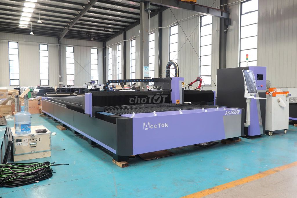 Máy cắt Laser 2,5m x  6m 12kw. Mua bán Đồ chuyên dụng, Giống nuôi trồng tại Thành phố Thuận An Bình Dương được đăng bởi AccTek Laser Việt Nam hình 1