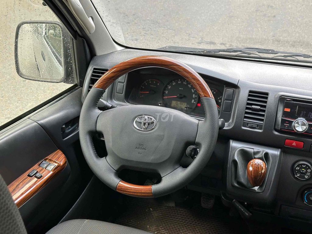 Toyota Hiace 2014 - 155000 km. Mua bán Ô tô tại Quận Bình Tân Tp Hồ Chí Minh được đăng bởi Xe Cũ Giá Tốt Bình Tân hình 5