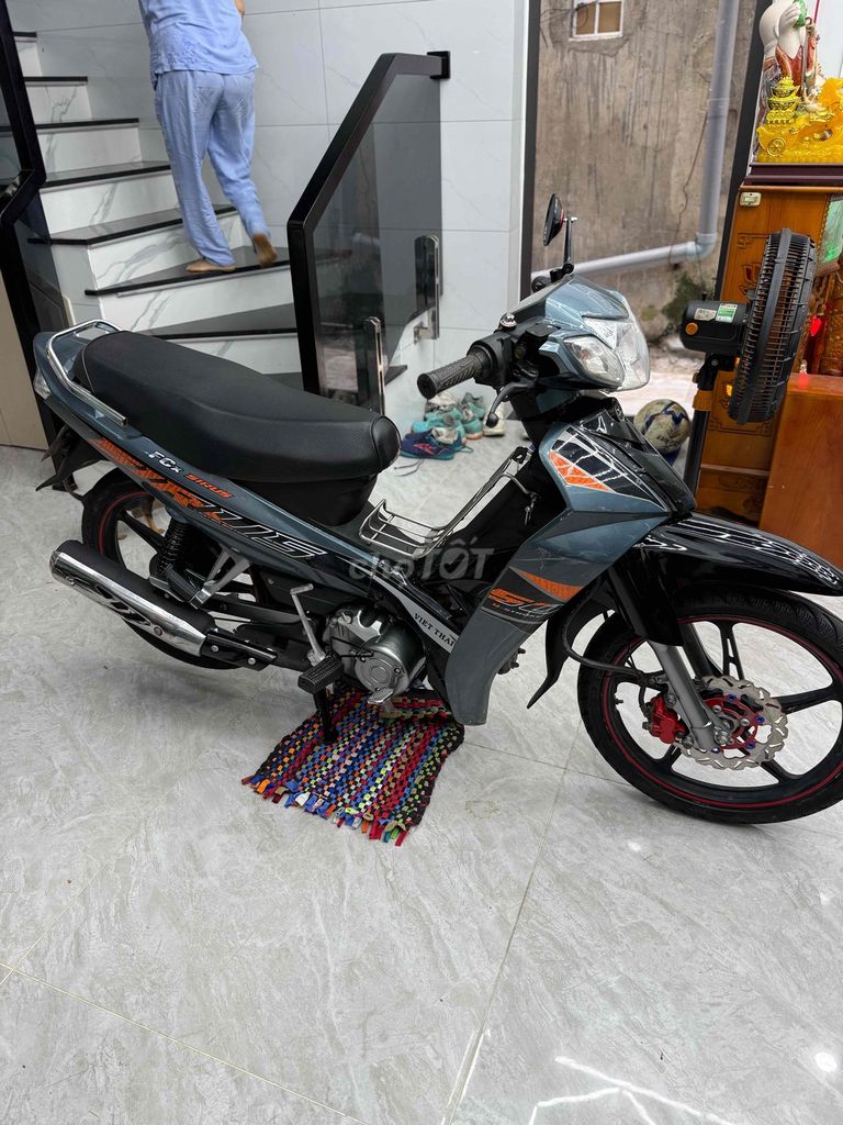 Sirius 50cc 2023 Xám đen Việt Nam