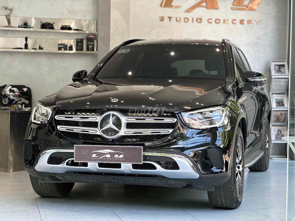 Mercedes Benz GLC 2022 200 4MATIC - 22000 km