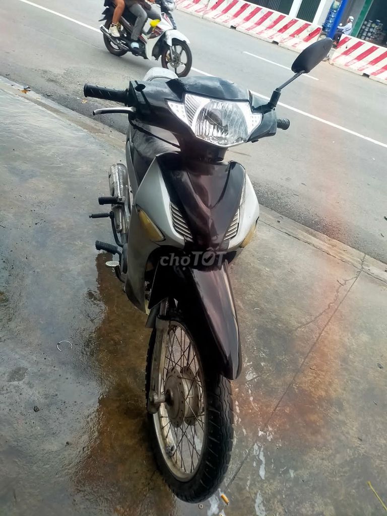 Cần bán xe như hình. Mua bán Xe máy tại Thị xã Bến Cát Bình Dương được đăng bởi Nhi Dang hình 2