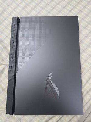 Asus ROG Strix G15 Ryzen 7 32GB/512GB