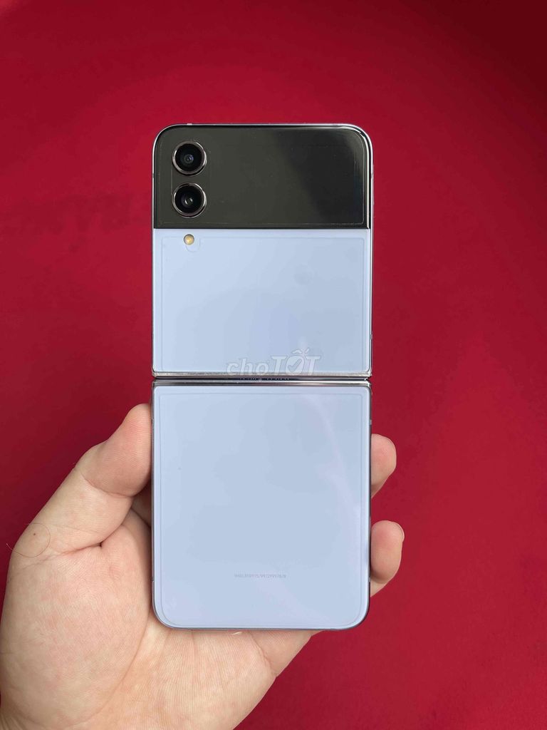Cần Bán Samsung ZFlip 4 256GB Nguyên Zin 100%. Mua bán Điện thoại tại Thành phố Thủ Đức Tp Hồ Chí Minh được đăng bởi Thanh Tuấn hình 1