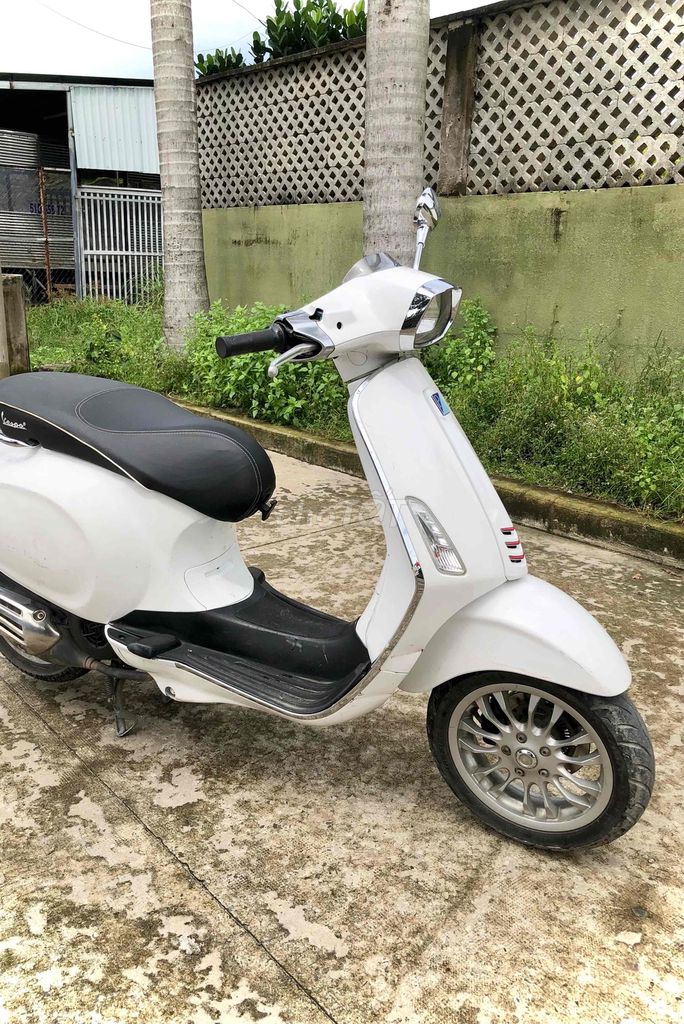 Vespa Sprint ABS 125 trắng, tay ga. Chính chủ. Mua bán Xe máy tại Huyện Củ Chi Tp Hồ Chí Minh được đăng bởi TẠP HOÁ CN NHẬT MỸ ĐỨC hình 2