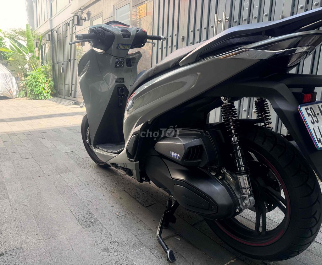 🏍️ Cần bán Honda SH 350i. Mua bán Xe máy tại Quận Bình Thạnh Tp Hồ Chí Minh được đăng bởi Cherry Tran hình 8