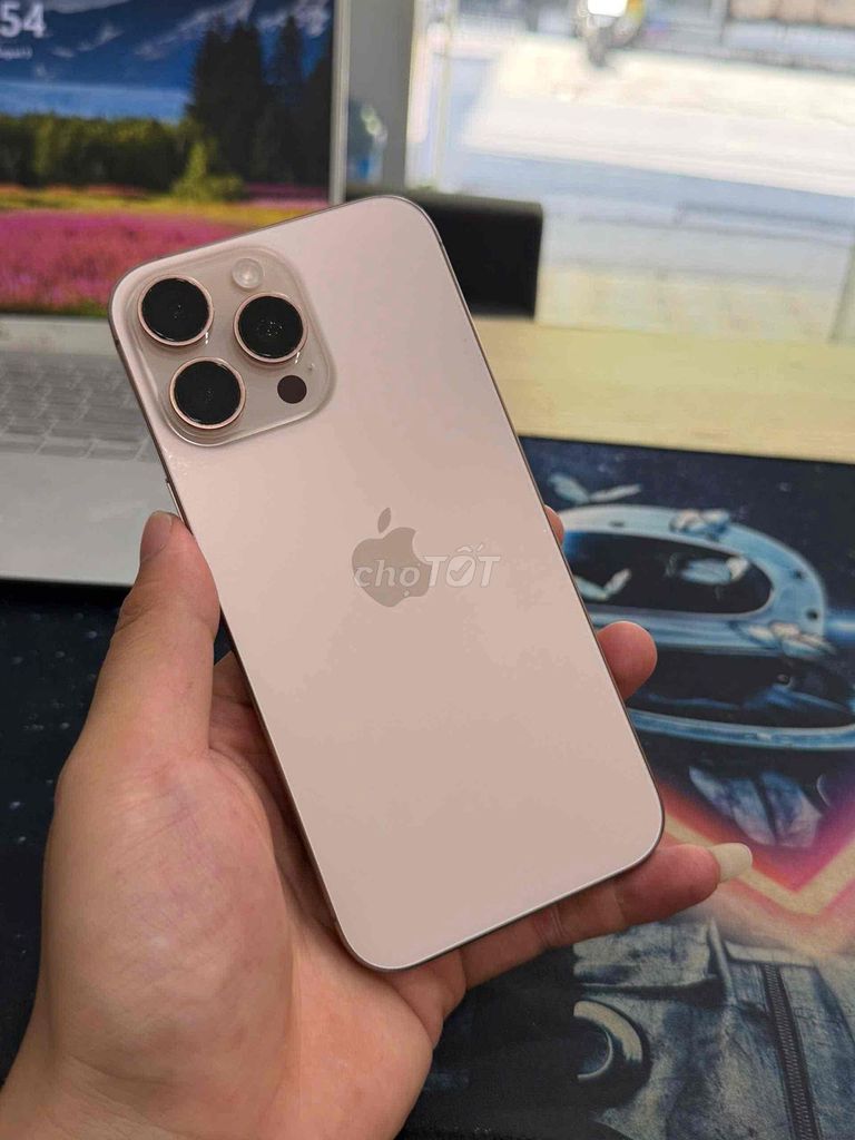 Apple iPhone 16 Pro Max 256GB Sa mạc 94%. Mua bán Điện thoại tại Quận Đống Đa Hà Nội được đăng bởi Bùi Hiếu  H iStore hình 1