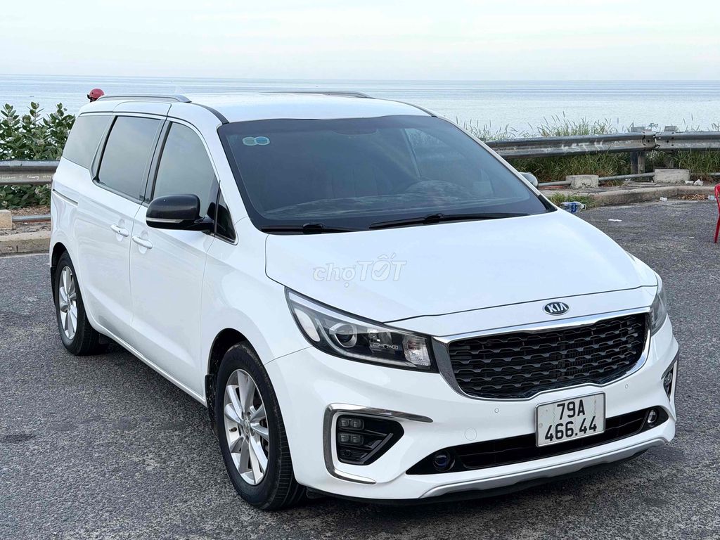 Kia Sedona 2020 2.2 DAT Luxury - 78000 km. Mua bán Ô tô tại Quận 12 Tp Hồ Chí Minh được đăng bởi Hoàng Huy hình 2