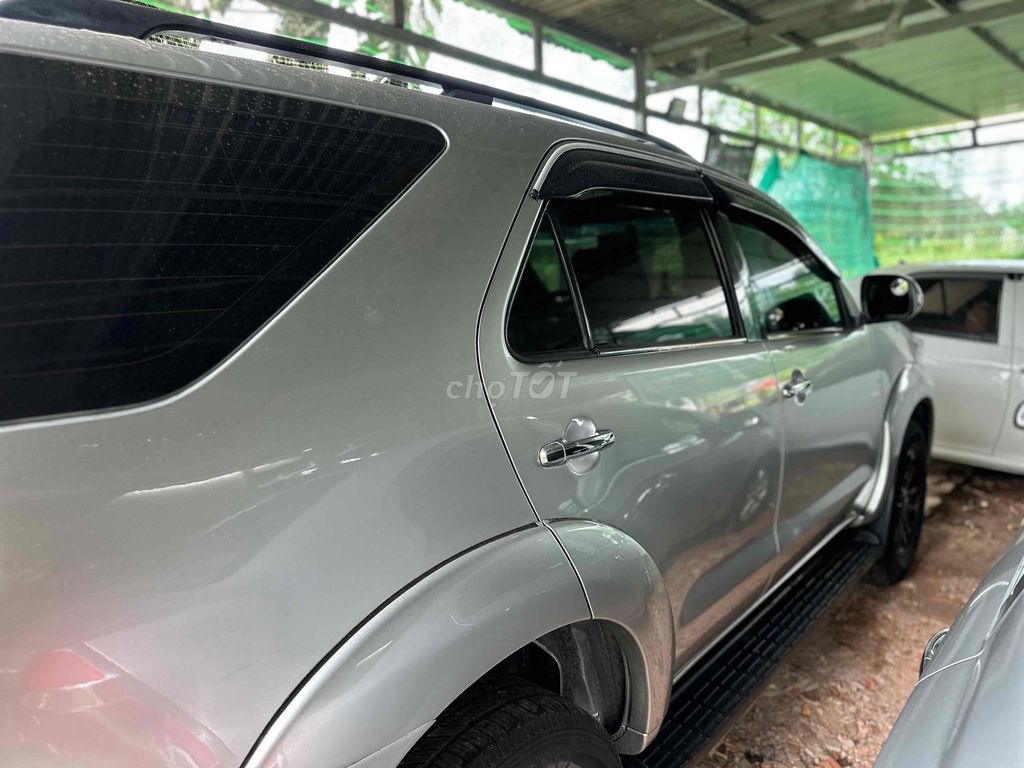 Toyota Fortuner 2016 2.7V 4x2 - 12787 km. Mua bán Ô tô tại Huyện Bàu Bàng Bình Dương được đăng bởi Trần Văn Quang hình 6