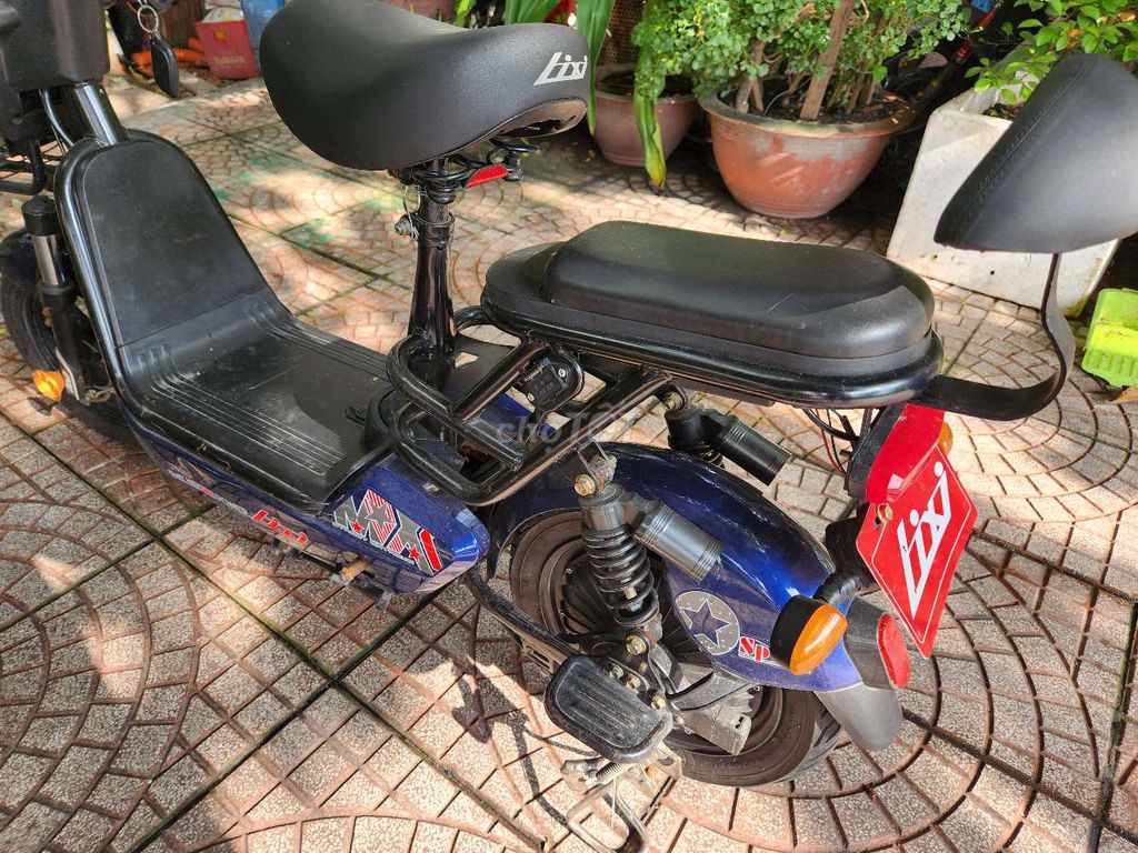 Bán xe DKBike xe sài  pin 48v 15ah 40km lần sạc. Mua bán Xe điện tại Quận Bình Thạnh Tp Hồ Chí Minh được đăng bởi Quách khải tuấn hình 4