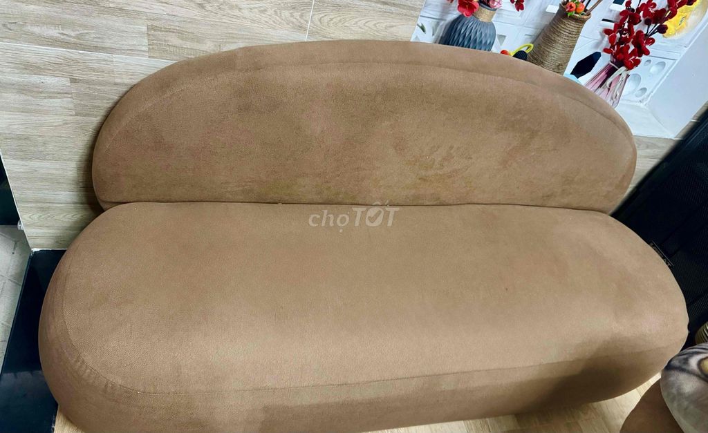 Thanh lí sofa 1m6 mới 99%