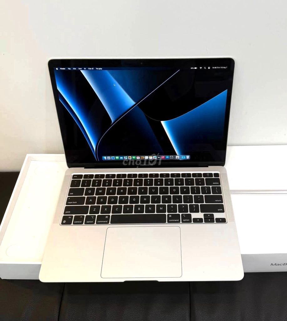 MacBook Air M1 / RAM 8GB/ SSD 256GB NEW. Mua bán Laptop tại Quận Hải Châu Đà Nẵng được đăng bởi TTCenter 484 NÚI THÀNH hình 1