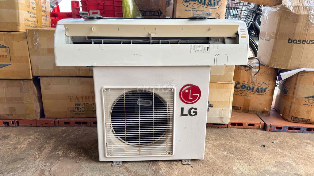 Máy lạnh LG 1 ngựa Trắng Đã qua sử dụng. Mua bán Máy lạnh, điều hoà tại Thành phố Buôn Ma Thuột Đắk Lắk được đăng bởi NGUYỄN LỮ PHONG hình 1