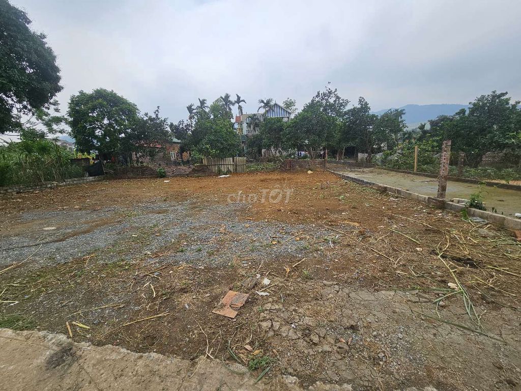 CẦN BÁN 150M2 MẶT ĐƯỜNG TRÁN VOI, PHÚ MÃN QUỐC OAI, HÀ NỘI. Mua bán đất tại Huyện Quốc Oai Hà Nội được đăng bởi Thien nghiem Le hình 5