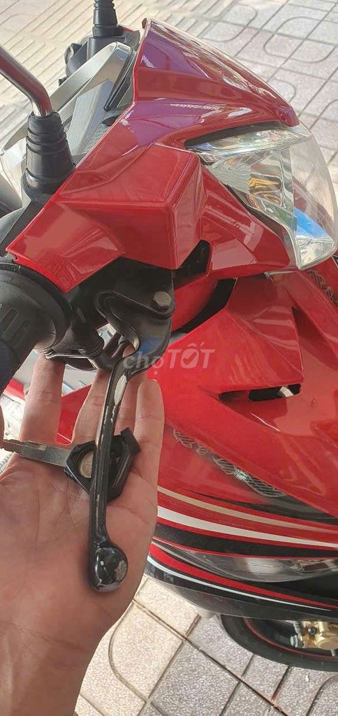 Yamaha Exciter 1S9A 2016 Đỏ 28000 km. Mua bán Xe máy tại Quận 8 Tp Hồ Chí Minh được đăng bởi Hoàng Kha hình 2