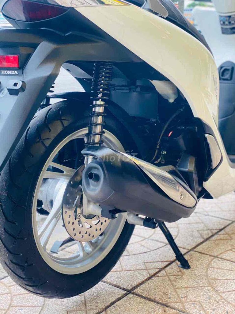 Sh 125 CBS đời 2020. Mua bán Xe máy tại Quận Ninh Kiều Cần Thơ được đăng bởi CHXM Tân Liên Hưng 2 hình 9