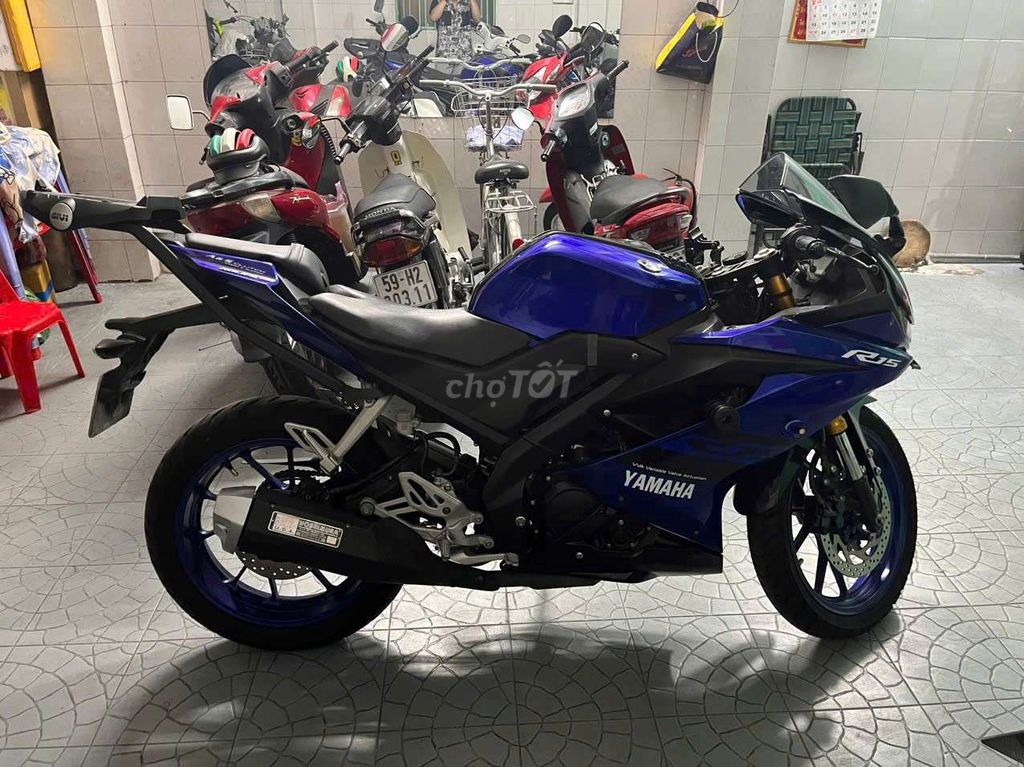 Yamaha R15 Xanh dương. Mua bán Xe máy tại Quận 5 Tp Hồ Chí Minh được đăng bởi nuochoaminichinhhang hình 1