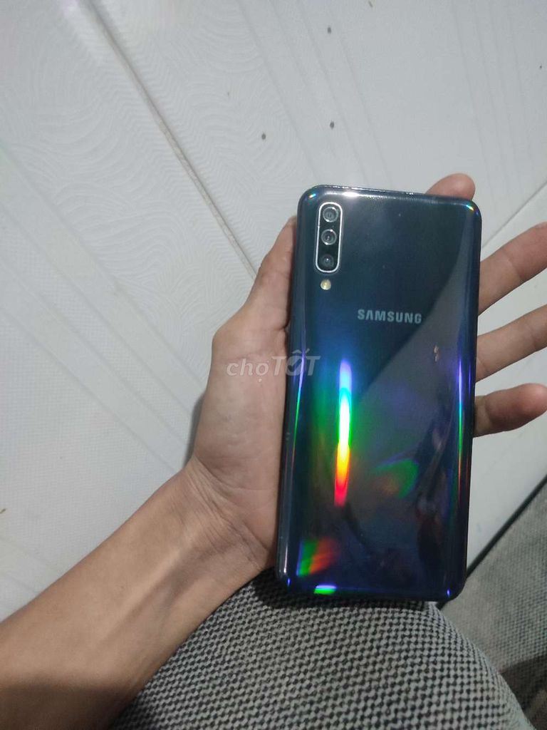 Samsung galaxy A50 ram 6-128GB