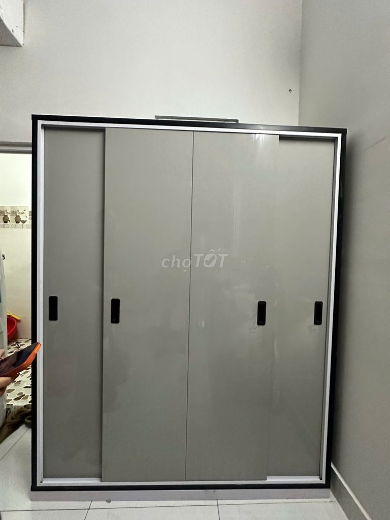 Tủ quần áo nhựa Đài Loan lùa 4 cánh. Mua bán Tủ, kệ gia đình tại Quận 12 Tp Hồ Chí Minh được đăng bởi Phương hoa hình 1